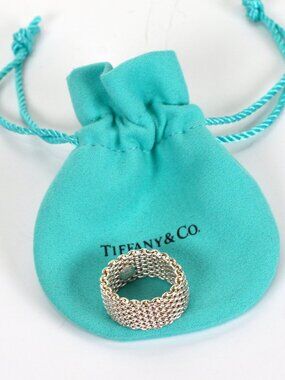 Tiffany & Co. Iconic Somerset Mesh Ring 9.5MM Wide Size 7 .5